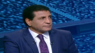 فاروق جعفر ينتقد البدري: 