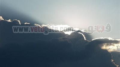السحابة السوداء تتجاهل قرارات المحافظ وتغطى سماء الدقهلية