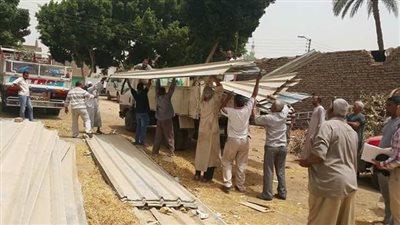 إزالة قاعة أفراح مخالفة بأرمنت جنوب غرب الأقصر