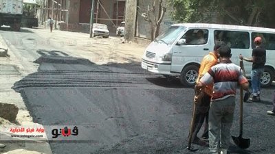 بالصور.. رصف الطرق بمدينة طوخ بتكلفة مليون ونصف جنيه