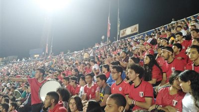 صبحي يشكر وزير التعليم لحضور ١٠ آلاف طالب مباريات المنتخب الأوليمبي