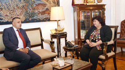 وزير الثقافة تلتقي نظيرها اليمني لبحث سبل التعاون