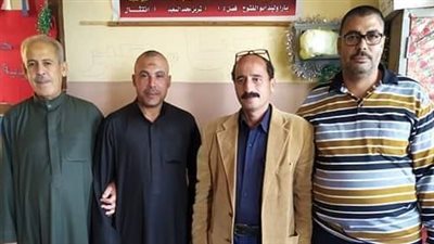 مدرسة ابن العاص بالشرقية تكرم أوائل الطلبة (صور)