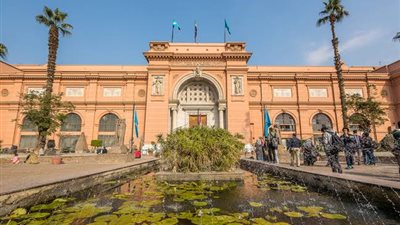 تفاصيل معرض 