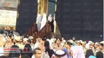 بالصور.. لحظة فتح «الكعبة» لاستقبال السيسي