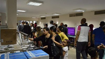 افتتاح أول معرض للسلع المعمرة ضمن مبادرة «معا ضد الغلاء» بالأقصر (صور)