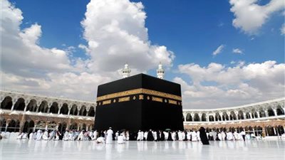 السياحة تحذر الراغبين في العمرة من السمسارة: لا رقابة عليهم