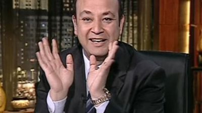عمرو أديب لباسم يوسف: ابعد ياابن الحلال عن السيسي