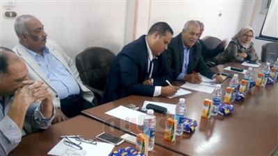 منتجو الدواجن بالصعيد يستغيثون بالمسئولين و4 مشكلات تواجههم