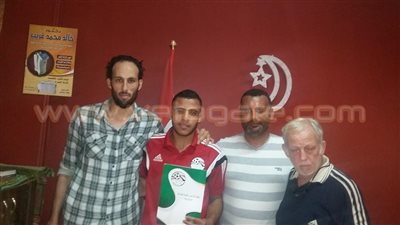 بالصور.. الأسيوطي يتعاقد مع لاعب المنتخب الأوليمبي