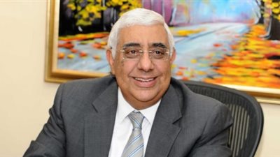 القاضى: روشتة مصرفية لتدعيم الصناعة الوطنية للدواء