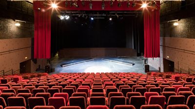 بيت المسرح يرد على حيثيات استقالة أحمد شاكر من إدارة 