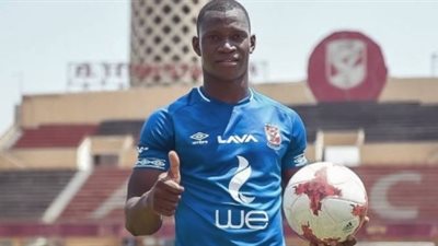 ديانج يتدرب بالجيم ويخضع لبرنامج استشفائي بالأهلي