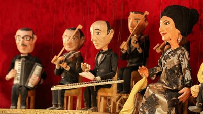 أم كلثوم تغني رائعتيها «أغدا ألقاك وألف ليلة وليلة» بالساقية (صور)