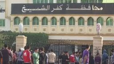 برلماني سابق يتهم رئيس مدينة فوه بالتفريط في أملاك الدولة