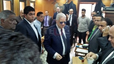 محاكمة راجح | مرتضى منصور يصل محكمة شبين الكوم لحضور الجلسة