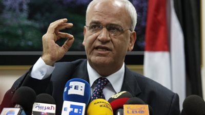 «عريقات» يطالب بمد جسور لإيصال المساعدات لـ