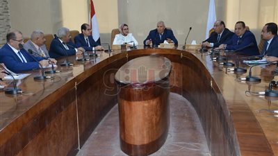 وفد من الأزهر يبحث إنشاء فرعا للجامعة في الوادى الجديد