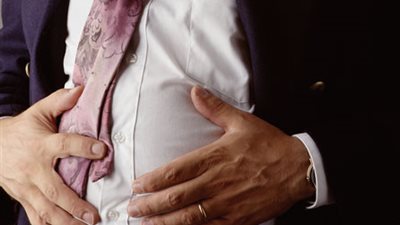 تقليل الزيوت في الطعام يساعد على علاج الانتفاخات