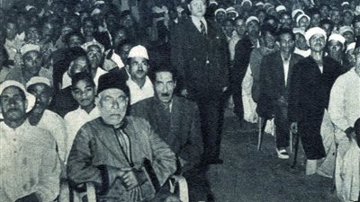 الأمير طوسون يقيم مائدتي إفطار وسحور لفقراء الإسكندرية