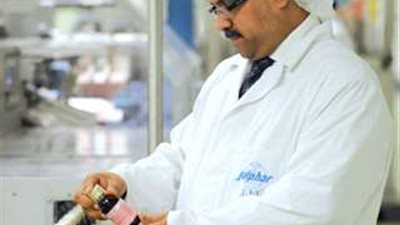 «صناعة الدواء»: يحق لمصر إنتاج «سوفالدي» في الشركات الوطنية