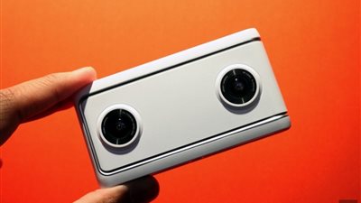 «جوجل» تطلق تطبيقا لتسهيل نقل لقطات VR180 للهاتف