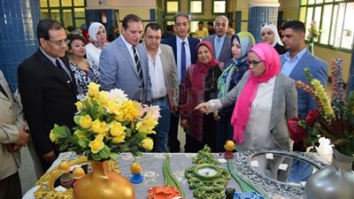مركز الحرف اليدوية بجامعة سوهاج يدشن مبادرة 