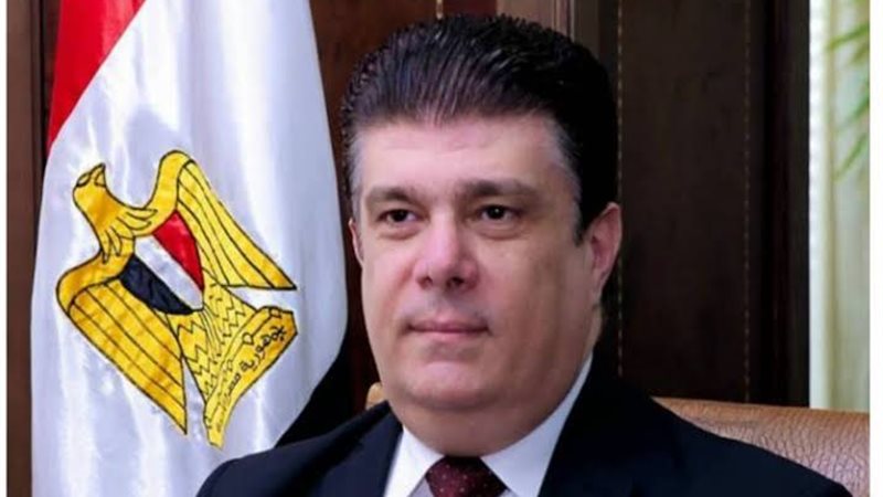 حسين زين رئيس الهيئة