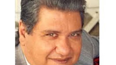 رجاء النقاش يكتب: تعرفت على زوجتي بالصدفة