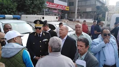 إخلاء الألف مسكن من الباعة الجائلين ونقلهم لسوق مصر (صور)