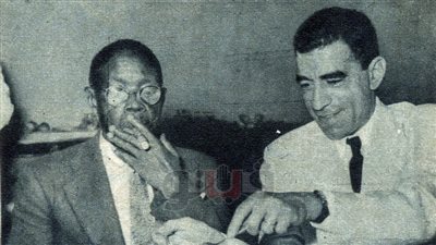 سلطان جامبو يقع في غرام الملوخية من أول رشفة