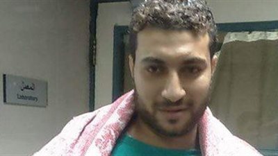 وصول أمين الشرطة المتهم بالاعتداء على محام بمدينة نصر إلى «الجنح»