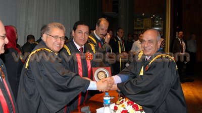 بالصور.. جامعة الزقازيق تحتفل بيوم التفوق التاسع
