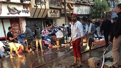محلات مدمرة وبضائع تالفة.. المشاهد الأولى لآثار حريق مول الزقازيق