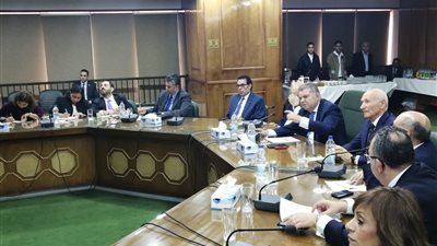 نقابة النسيج: خطة تطوير الصناعة تسير في طريقها الصحيح