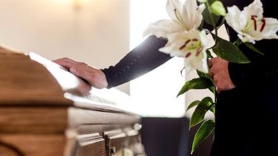 لبناني يقتل امرأة داخل الكنيسة