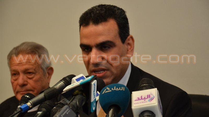 الدكتور عبد الواحد