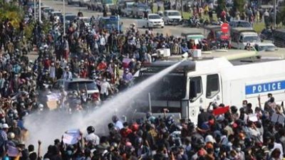 للمرة الثانية.. انقطاع الإنترنت في ميمانمار بسبب الاحتجاجات المستمرة