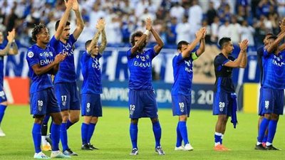 الهلال السعودي يقيل مدربه ويعين صاحب الإنجاز التاريخي للبرازيل