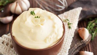 ٣ طرق لعمل الثومية السورية