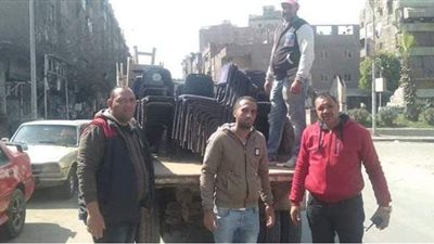 غلق مقاهي وضبط باعة جائلين في المنيرة الغربية بالجيزة | صور