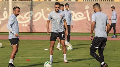 مران فني وخططي في ختام استعدادات الأهلي لمواجهة المريخ