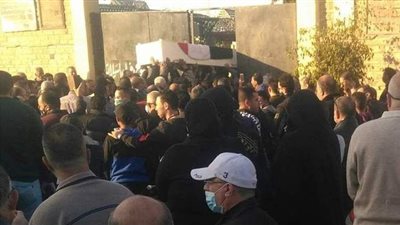 البورسعيدية يحملون جثمان 