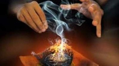 من دجال الغربية إلى حلاق الشرقية.. الوظيفة عاطل والمهنة معالج روحاني ..المصريون ينفقون 25 مليار جنيه سنويا على الدجل.. وقانوني يوضح عقوبة النصب على المواطنين