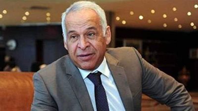 رغم تصريحات أحمد مجاهد.. فرج عامر يفجر مفاجأة بشأن مسحات كورونا