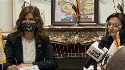 وزيرة الهجرة: نتعاون مع المصريين بالخارج للنهوض بالمجتمع المدني