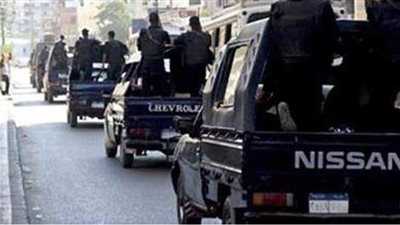 ضبط سيارة محملة بـ12 طن ذهب خام في البحر الأحمر