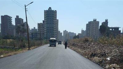 الانتهاء من تنفيذ رصف طريق 