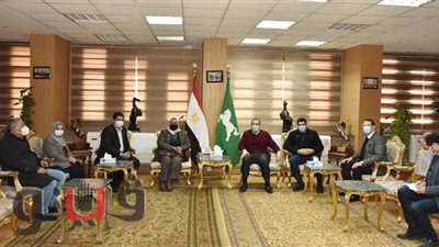 محافظ الشرقية يلتقي مديرة مشروع تسريع الاستجابة المحلية للقضية السكانية
