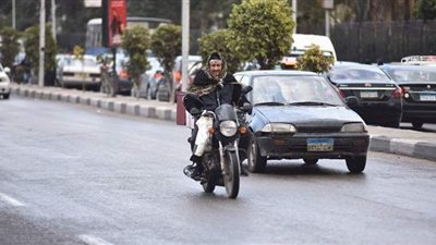 حالة الطقس اليوم ودرجات الحرارة المتوقعة وأماكن سقوط الأمطار